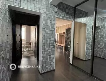 1-комнатная квартира, этаж 16 из 14, 42 м²