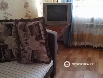 2-комнатная квартира, этаж 1 из 5, 44 м²