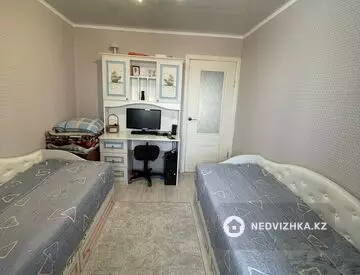 3-комнатная квартира, этаж 9 из 9, 67 м²