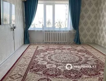 3-комнатная квартира, этаж 9 из 9, 67 м²