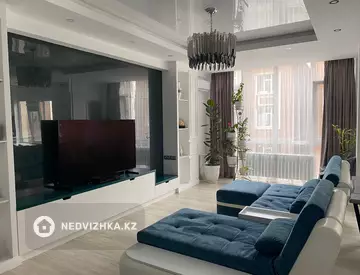 3-комнатная квартира, этаж 2 из 3, 119 м²