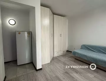 1-комнатная квартира, этаж 3 из 5, 31 м²