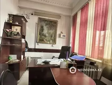 Помещение, этаж 3 из 4, 600 м²