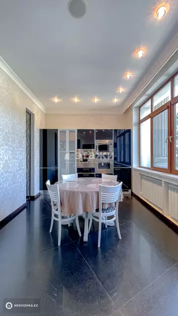 185.7 м², 3-комнатная квартира, этаж 2 из 4, 186 м², изображение - 8