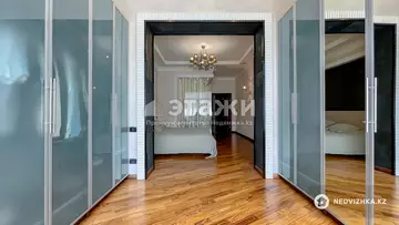 185.7 м², 3-комнатная квартира, этаж 2 из 4, 186 м², изображение - 18