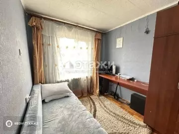 3-комнатная квартира, этаж 4 из 5, 56 м²