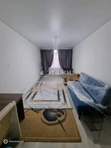 2-комнатная квартира, этаж 4 из 12, 58 м²