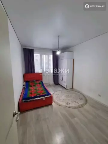 2-комнатная квартира, этаж 4 из 12, 58 м²