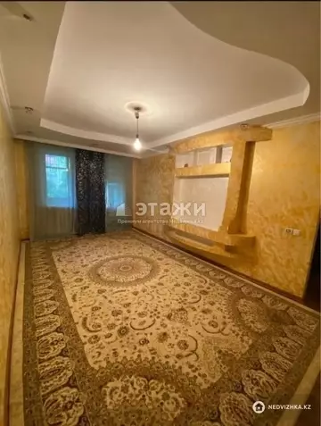 2-комнатная квартира, этаж 3 из 4, 44 м²