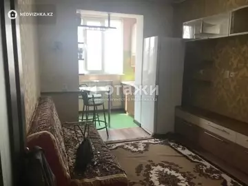 2-комнатная квартира, этаж 3 из 5, 40 м²