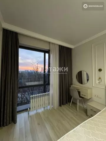 3-комнатная квартира, этаж 5 из 10, 75 м², на длительный срок