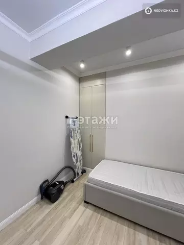 3-комнатная квартира, этаж 5 из 10, 75 м², на длительный срок