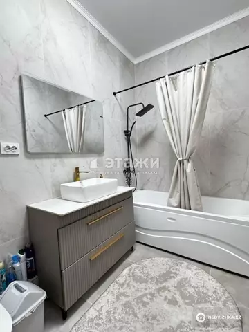 2-комнатная квартира, этаж 6 из 8, 50 м², на длительный срок