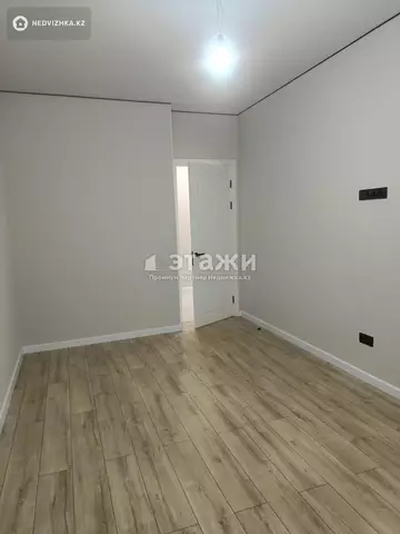 3-комнатная квартира, этаж 2 из 5, 64 м²