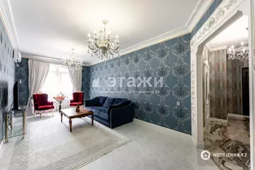 3-комнатная квартира, этаж 6 из 6, 101 м²