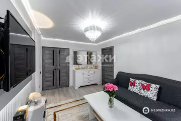 3-комнатная квартира, этаж 2 из 5, 52 м²