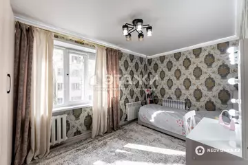 3-комнатная квартира, этаж 2 из 5, 52 м²
