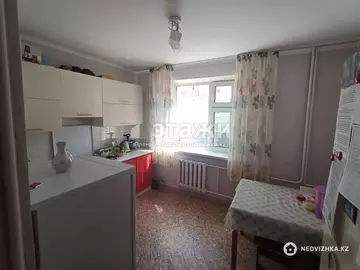 1-комнатная квартира, этаж 2 из 6, 39 м²