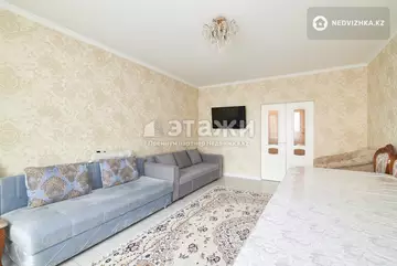 2-комнатная квартира, этаж 3 из 12, 77 м²