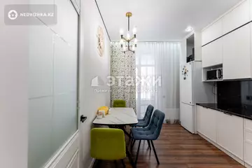 72.7 м², 2-комнатная квартира, этаж 2 из 12, 73 м², изображение - 12