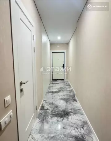 4-комнатная квартира, этаж 2 из 6, 82 м²