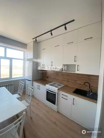61.7 м², 2-комнатная квартира, этаж 7 из 8, 62 м², на длительный срок, изображение - 5