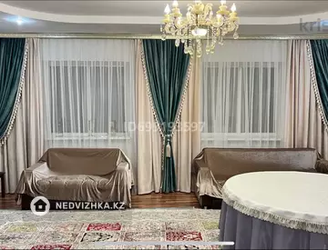 6-комнатная квартира, этаж 1 из 2, 200 м²