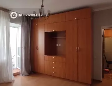2-комнатная квартира, этаж 9 из 10, 65 м², на длительный срок