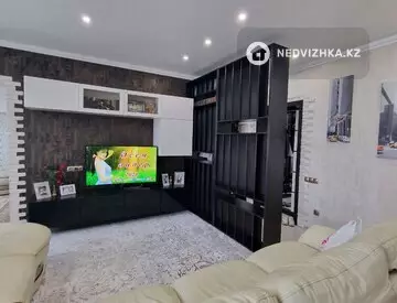 2-комнатная квартира, этаж 9 из 9, 60 м²