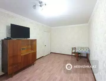 2-комнатная квартира, этаж 2 из 5, 45 м²