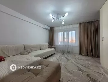 2-комнатная квартира, этаж 8 из 24, 51 м²