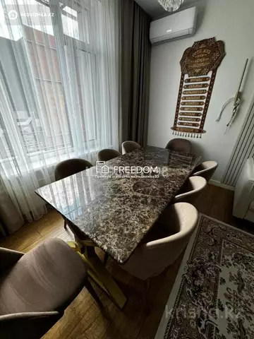 3-комнатная квартира, этаж 4 из 12, 87 м²