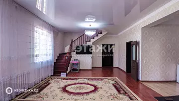 6-комнатный дом, 13.5 соток, 165 м²