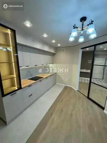 2-комнатная квартира, этаж 2 из 10, 50 м²