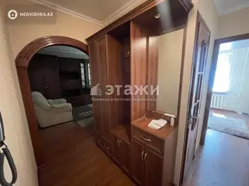 1-комнатная квартира, этаж 3 из 5, 38 м²