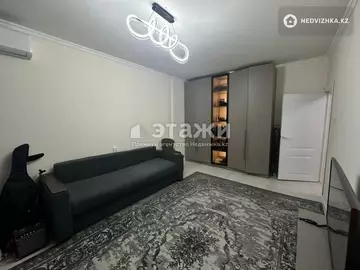 1-комнатная квартира, этаж 1 из 9, 40 м²