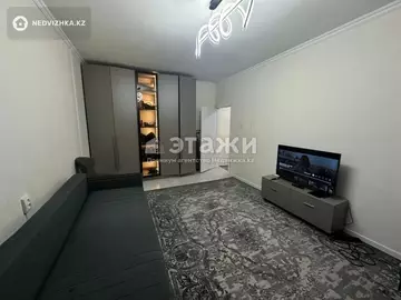 1-комнатная квартира, этаж 1 из 9, 40 м²