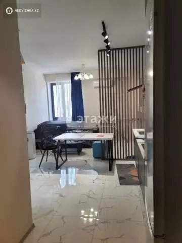 3-комнатная квартира, этаж 11 из 16, 75 м², на длительный срок