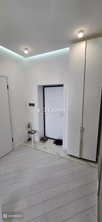 2-комнатная квартира, этаж 7 из 12, 37 м²