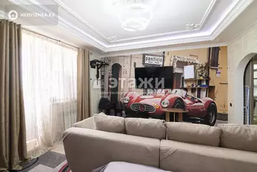 1-комнатная квартира, этаж 9 из 9, 44 м²