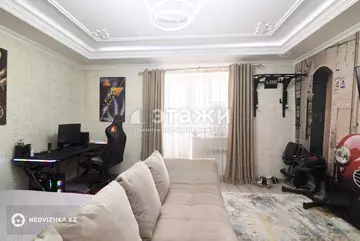 1-комнатная квартира, этаж 9 из 9, 44 м²