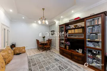 3-комнатная квартира, этаж 4 из 10, 92 м²