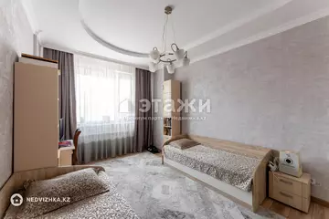 92 м², 3-комнатная квартира, этаж 4 из 10, 92 м², изображение - 9