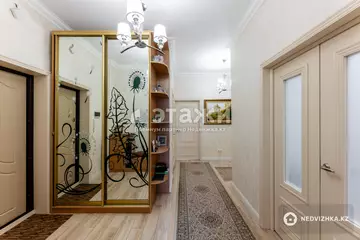 92 м², 3-комнатная квартира, этаж 4 из 10, 92 м², изображение - 19