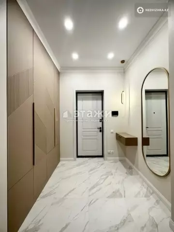 3-комнатная квартира, этаж 7 из 9, 103 м²