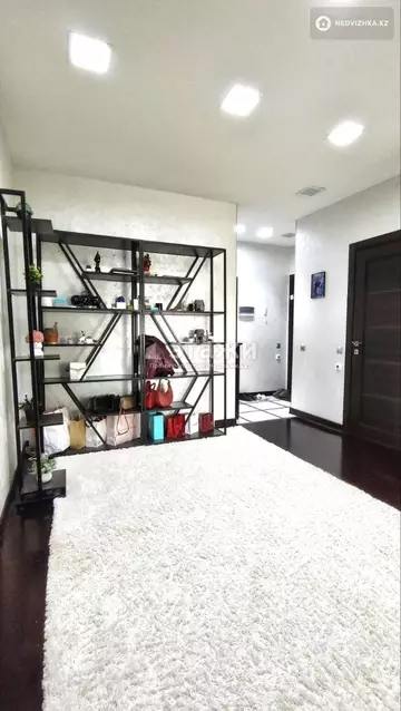 2-комнатная квартира, этаж 11 из 25, 52 м²