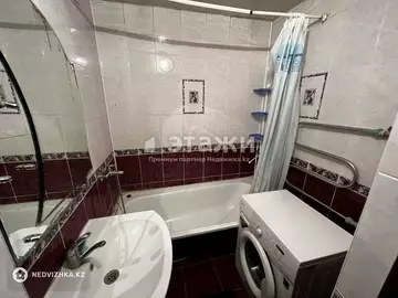 2-комнатная квартира, этаж 4 из 5, 49 м²