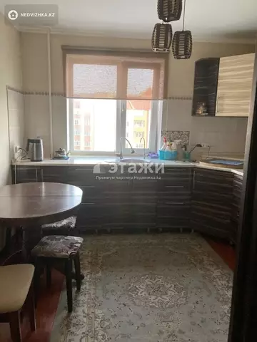 2-комнатная квартира, этаж 8 из 9, 51 м²