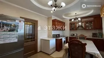 3-комнатная квартира, этаж 7 из 12, 110 м²