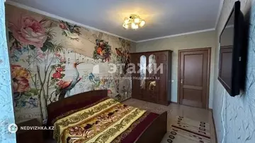 3-комнатная квартира, этаж 7 из 12, 110 м²